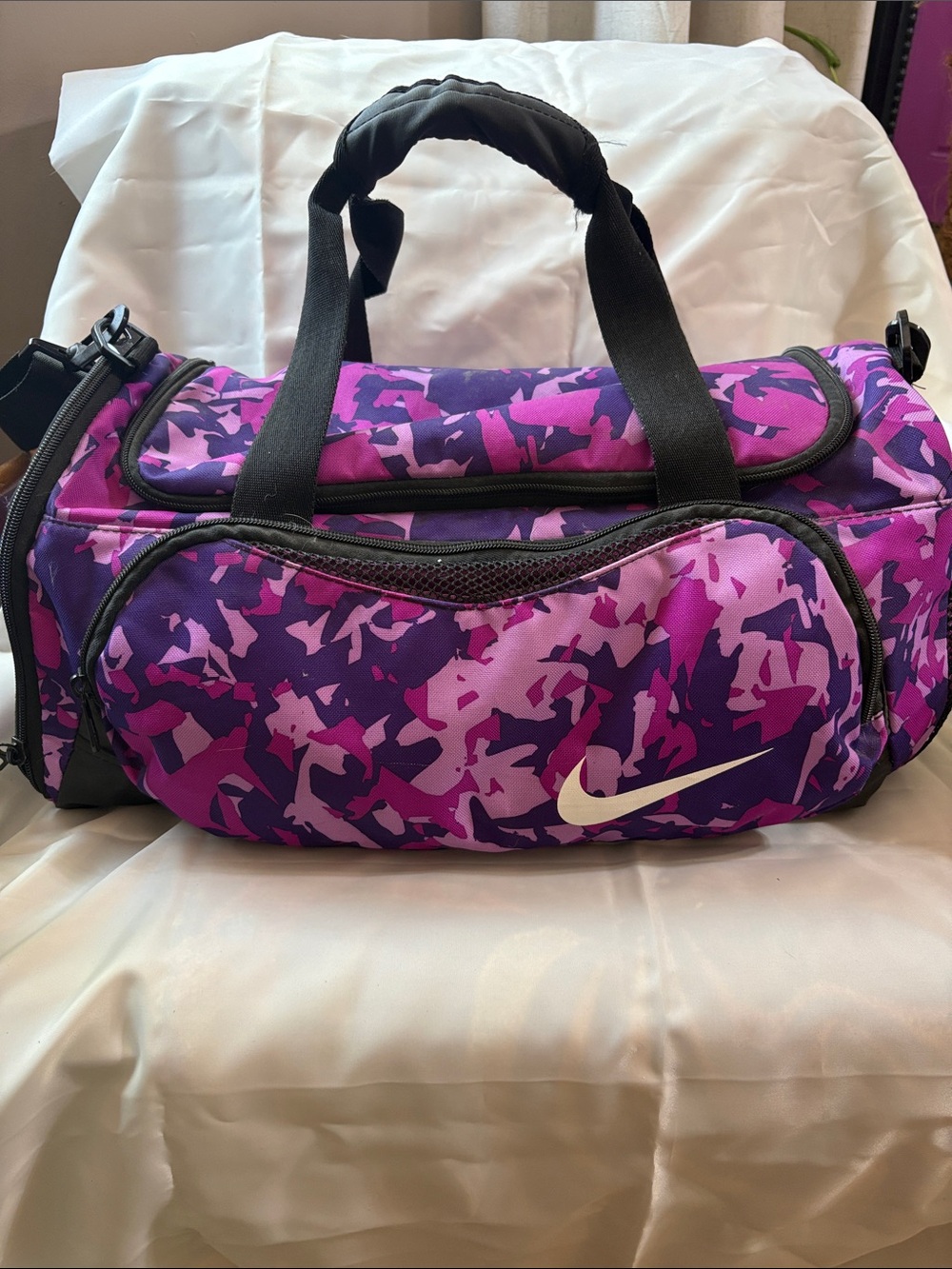 Nike duffel bag